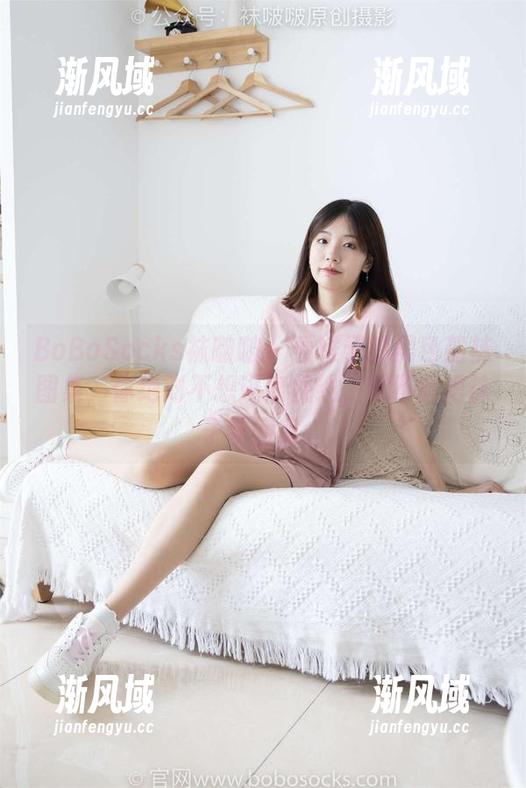 BoBoSocks袜啵啵-稚予 BoBoSocks袜啵啵 - 看稚予的黑色船袜图集,你绝对不想逃离视线,恨不得把袜子带回家。