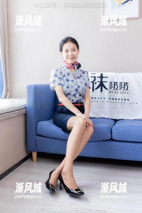 BoBoSocks袜啵啵-苏苏 BoBoSocks袜啵啵 - 小心!苏苏在更新肉丝图集,脚尖加固手法,注意:别被她的“脚步迅速”吓到!