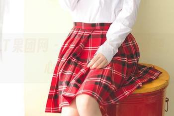 GIRLT果团网 - 裴希西的吊带资源，直击心底的小套路！