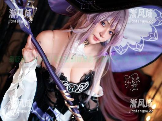 别眨眼！Machi马吉的旗袍原图与更新在这里一决高下