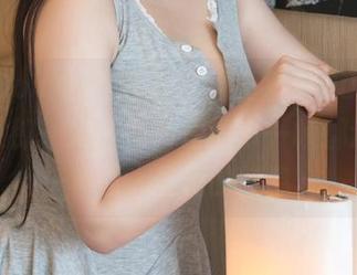 QingDouKe青豆客 - 当王婉悠Queen化身兔女郎，定制图片里的每一帧都透出来一种惹人喜爱的气息。