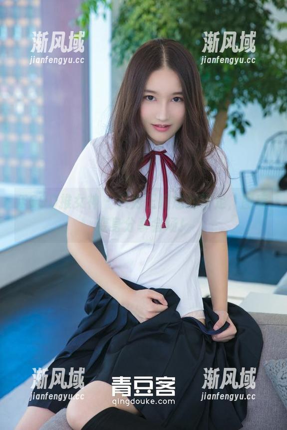 TGOD推女神 - 只为王婉悠的裸足，图库变身分享会场！