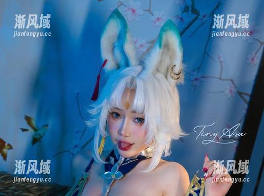 Tiny Asa空姐空姐,一声不吭的cos,原图让人连看十遍的节奏?