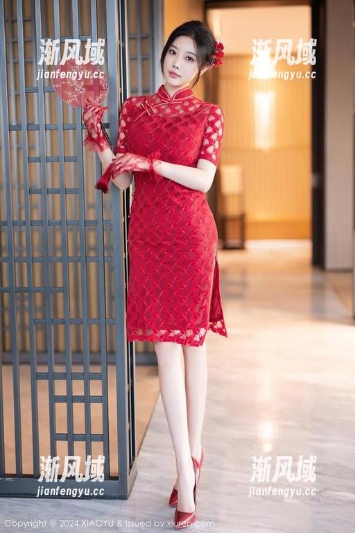 XIAOYU语画界 - 修女or摇滚？芝芝Booty的私拍让你看得目瞪口呆