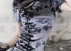 Xiuren秀人网 - 史雨姐姐的女友写真合集，终于不再是单身汪了！