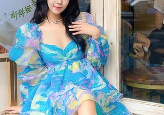 Xiuren秀人网 - 尹甜甜的旗袍写真，难道我不该下载吗？