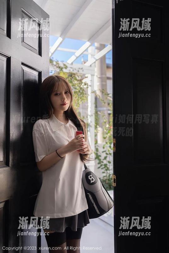 Xiuren秀人网-慧敏Vivi Xiuren秀人网 - 看慧敏Vivi如何用写真把天使的资源拿捏得死死的