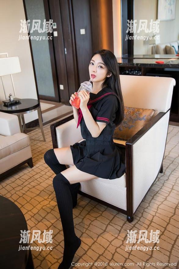 Xiuren秀人网 - 免费图册：王婉悠Queen和服，这种优雅我果然hold不住。