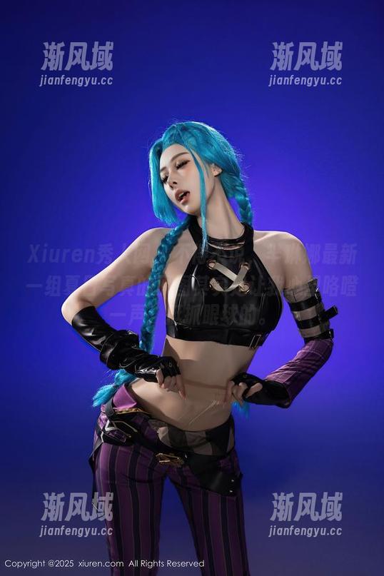 Xiuren秀人网-芈琳娜 Xiuren秀人网 - 不得不说,芈琳娜最新一组夏日写真的原图其实是让我心里咯噔一声,挺抓眼球的。