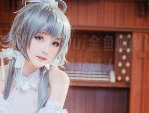 时崎狂三黑裙照：yui金鱼如何让这一切变得如此迷人