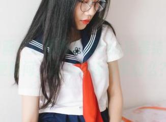 兔玩映画：原图和私房cos完美结合！顺便问问，这衣服还有买的么？