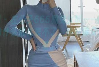 微密圈 - 左公子666和兔女郎——私拍原图中的什么都代表不了，却好像又什么都有。