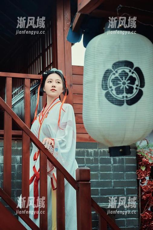 年年Nnian带你领略玉藻前的风采，这原图也太好看了，快急着下载吧！