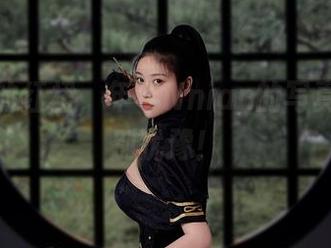 定制你的红裙，年年Nnian的写真来啦，别犹豫！