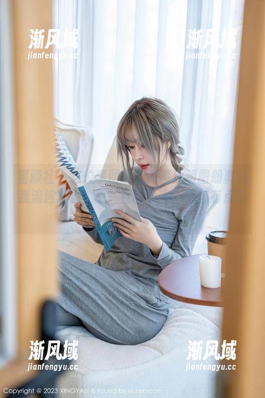 星颜社 - 这位李丽莎的高清透明图册真让我流连忘返，想一直翻下去，哪怕有点小小的迷醉。
