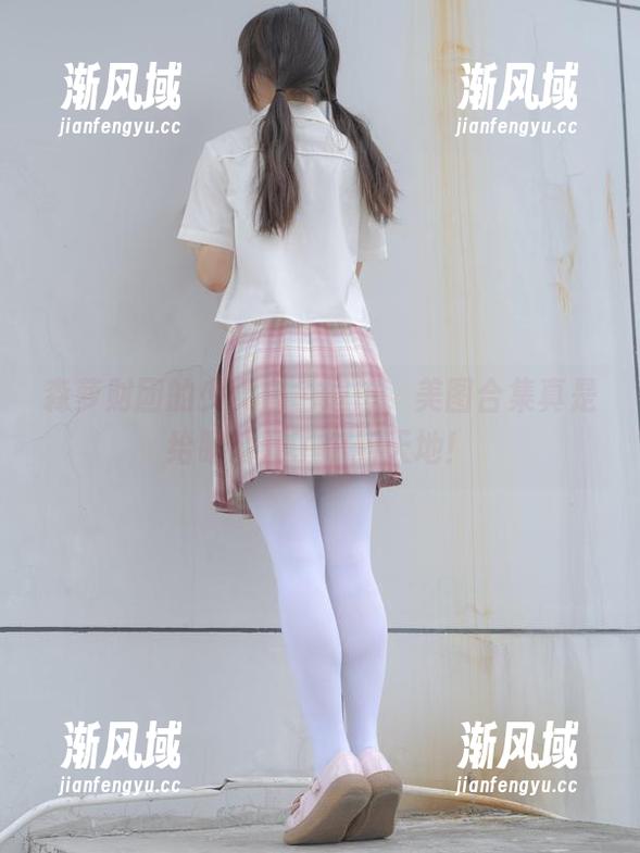 森萝财团的少女白色遐想，美图合集真是给眼睛开了个新天地！