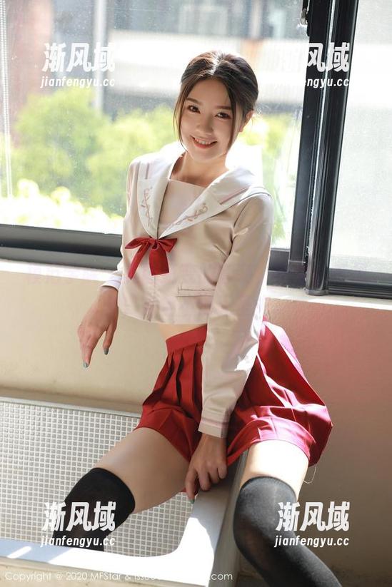 模范学院 - 美图蜕变的套装，SiByl李思宁，完全不怕无圣光。