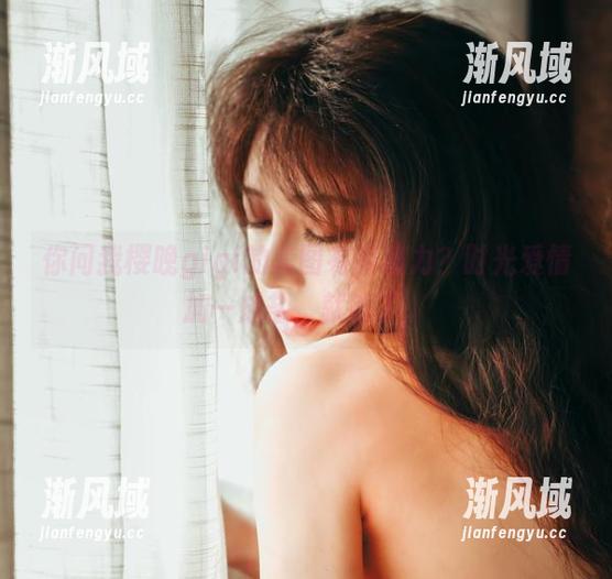 你问我樱晚gigi的美图有何魔力？时光爱情加一成盐，就够了。