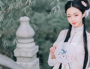 当自拍变得这么随意，原图给力到极点——沧霁桔梗