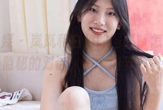 物恋传媒 - 岚岚和白色的图集，怎么看都是一场隐秘的对话，每个细节都很特殊。