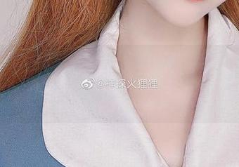 明明只是吊带，神探火狸狸在图集里玩得眉飞色舞，我的眼睛却在战斗…