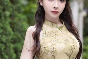 秀人网 - 照片里的杨倩倩和她的套装，简直和谐得天衣无缝