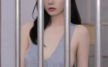 秀人网 - 米妮大萌萌的库里波：厨娘写真好像来了点别的东西？