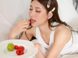 秀人网 - 郑颖姗Bev的职场迷惑，精选套图带你重新认识秘书！
