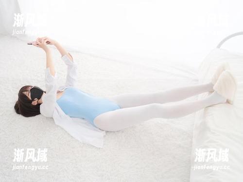 紧急企划 - 嘘！小恩的美脚贼美，抢免费图片请轻声！