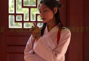 蜜桃社 - 双马尾火力全开，美绪教你如何全套下载！