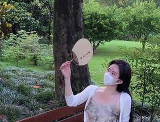 微密圈 - 软妹小九九的特供：朋友圈300元的免费照片小剧场