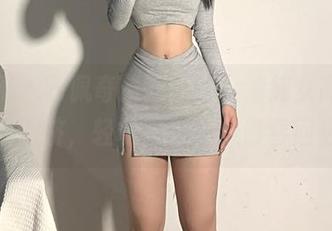 微密圈 - 陈佩奇最新照片，清纯女高系列其实别挤，轻松拍出无数青春回忆！