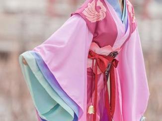 赌我今天忍不住多看几眼——面饼仙儿的兔女郎cos，精选硬核的可爱指数直线拉满！
