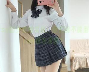 魔物喵nigisa的少女贩卖机：你们能不能别那么刻意？cos都在拼图！