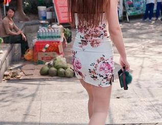魔镜街拍 - 粉裙与销售：婷婷的办公室日常，原图里隐藏了多少办公室的趣味？套图完美展现她的激情！